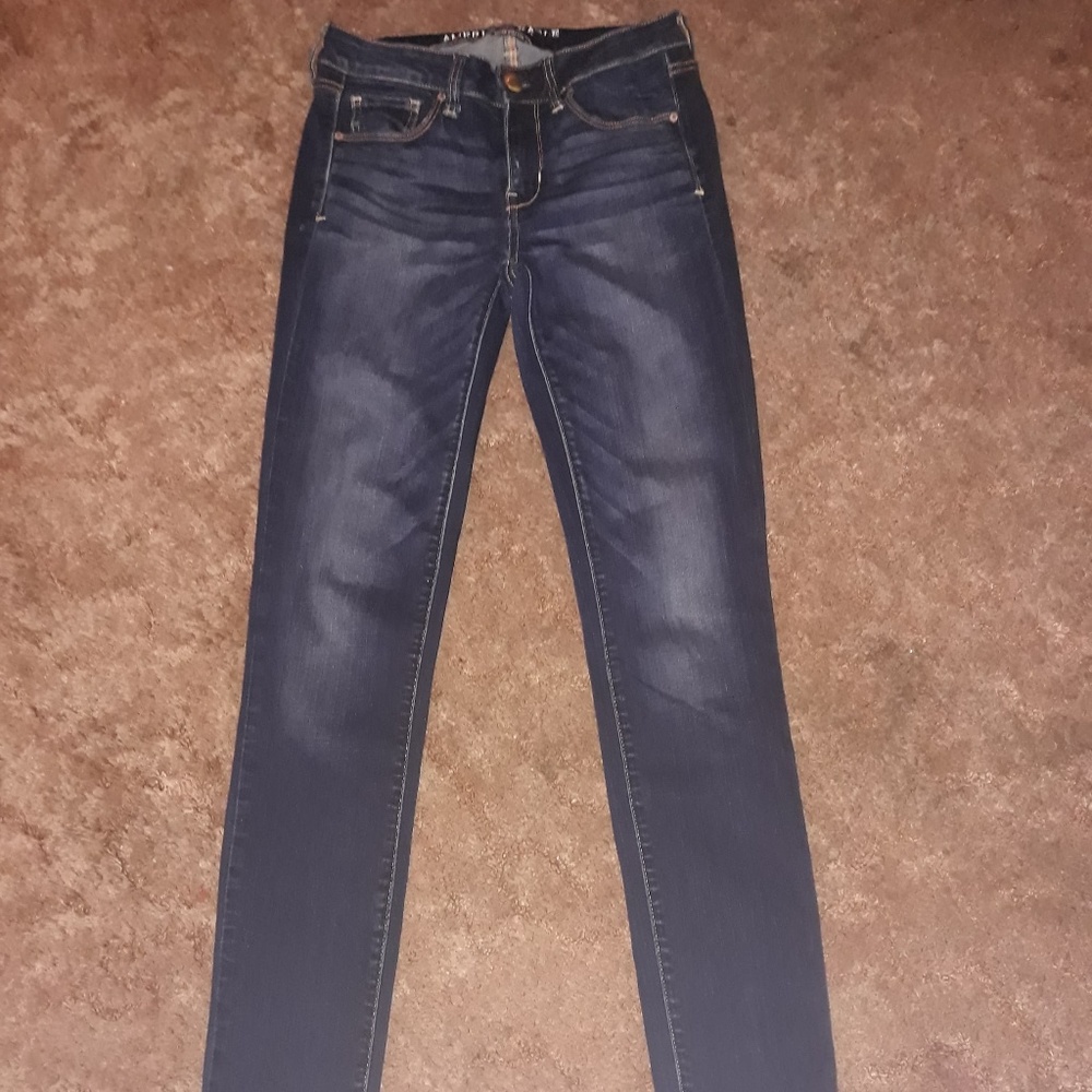 AMERICAN EAGLE XLONG SUPER STRETCH SKINNY - SIZE 4